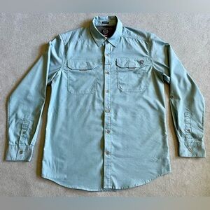 Wrangler ATG Men’s Button Down Shirt Size Medium Short Sleeve